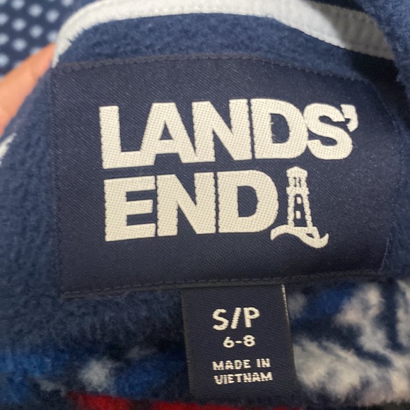 Lands End Festive Fleece - Picture 6 of 6